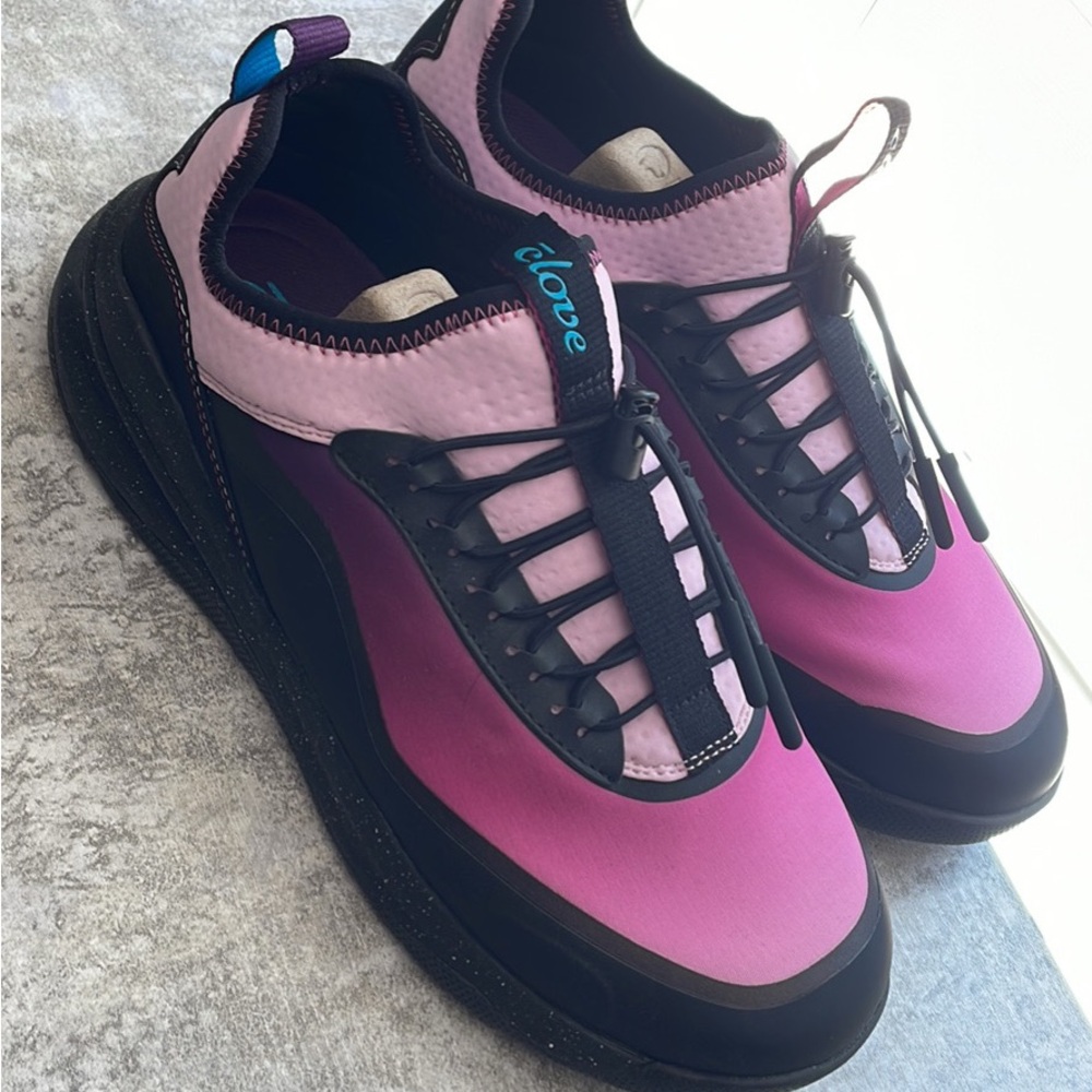 Clove Women’s Aeros - Arctic Pink